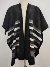 Buy online pre-used pre-loved 100% authentic & Original branded Ike Behar (CS-1665) available in Pakistan. Top international brands avilable.
